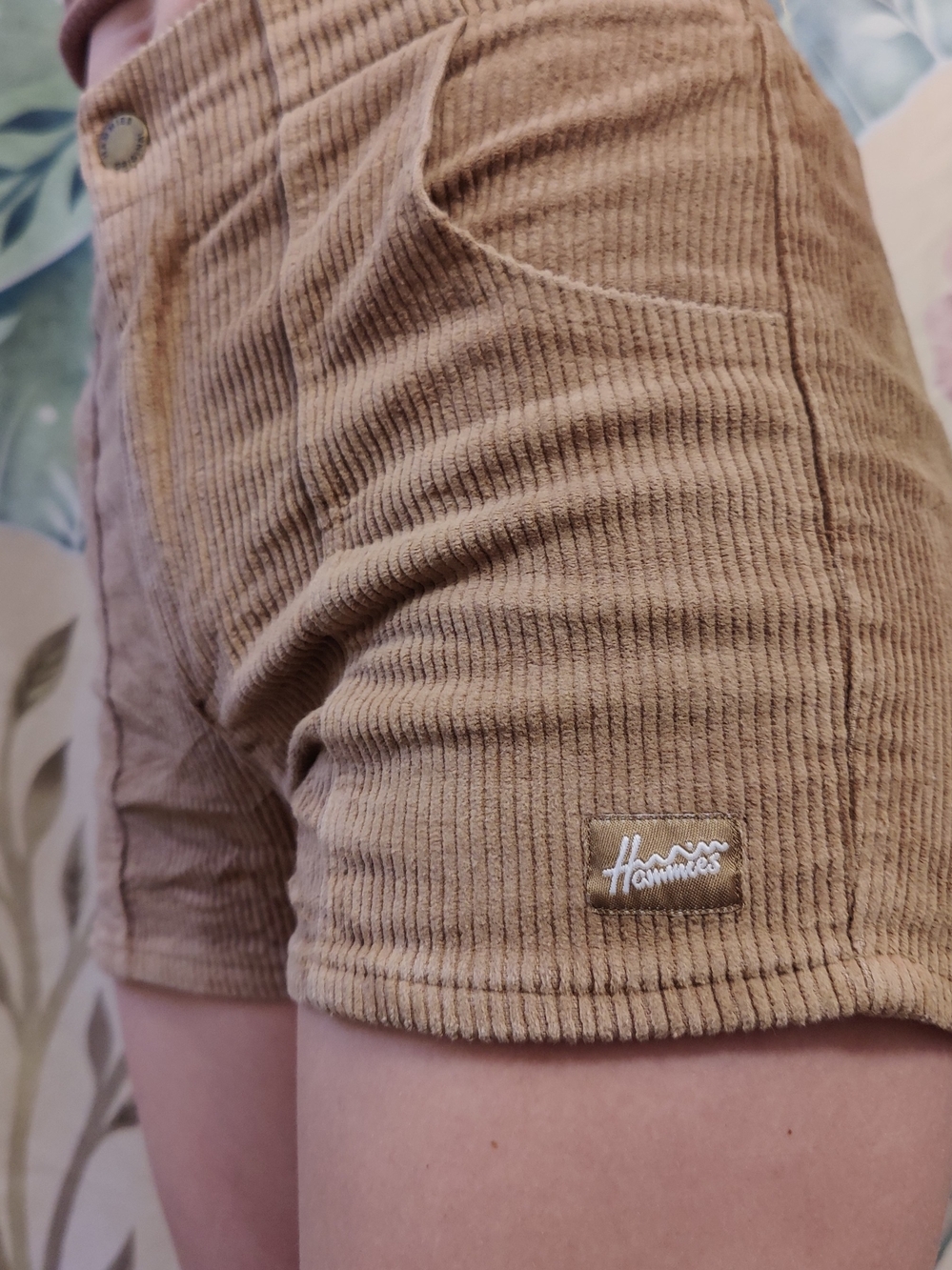 Hammies Shorts In Light Brown - Picture 2 of 3
